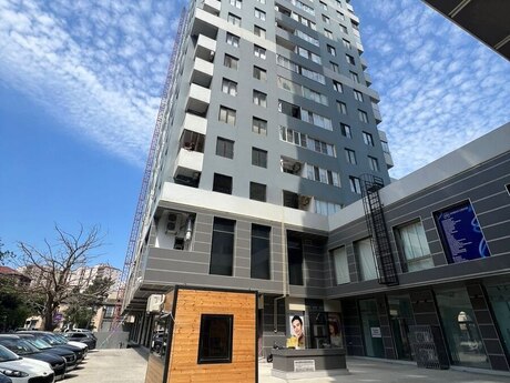 3 otaq · 100 m² · 14/18 mərtəbə, Badamdar