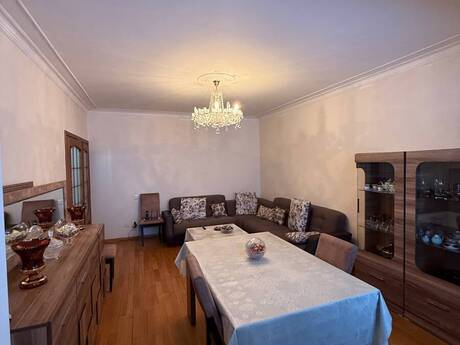 4-комнатная квартира, 115 м², Elmlər Akademiyası: 310 000 ₼ 2