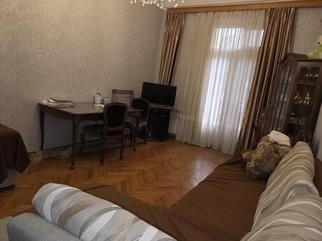 2 otaqlı mənzil, 60 m², Nəsimi: 213 000 ₼ 2