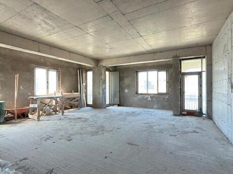 4 otaqlı mənzil, 246 m², Nizami: 836 000 ₼ 4