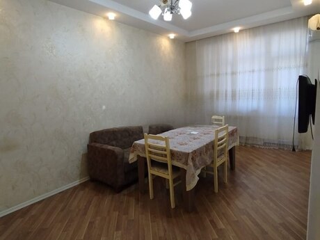 Kirayə 2 otaqlı mənzil, 50 m², İnşaatçılar: 650 ₼/ay 2
