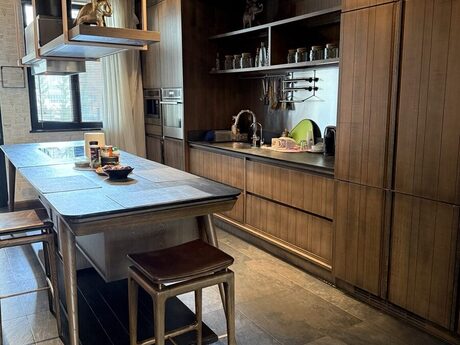 4 otaqlı mənzil, 198 m², Nəsimi: 1 050 000 ₼ 2