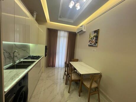 Kirayə 3 otaqlı mənzil, 90 m², City Garden: 1 490 ₼/ay 3