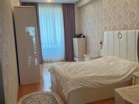 Объявление №6440164 - Баку, м. 20 января, 3-комн., 125 м², 12/19 этаж