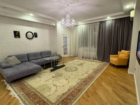 Elan №6440248 - Bakı, Nizami m., 3 otaqlı, 105 m², 9/17 mərtəbə