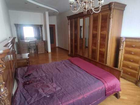 Kirayə 4 otaqlı mənzil, 220 m², 28 May: 1 500 ₼/ay 4
