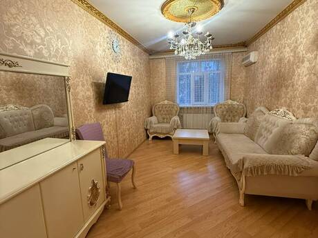 Elan №6440227 - Bakı, Əhmədli m., 3 otaqlı, 70 m², 5/5 mərtəbə