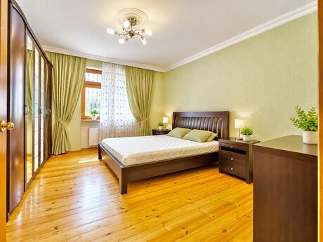 Объявление №5801955 - Баку, м. Кара Караев, 3-комн., 110 м², 1/9 этаж
