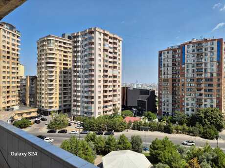 Объявление №6440252 - Баку, м. Элмляр Академиясы, 3-комн., 95 м², 8/9 этаж