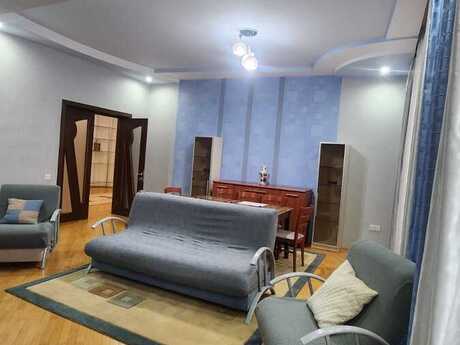 5-room apartment for rent, 210 m², Nərimanov: 1 400 ₼/mo 2