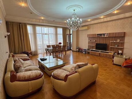 3 otaqlı mənzil, 175 m², Şah İsmayıl Xətai: 800 000 ₼ 3
