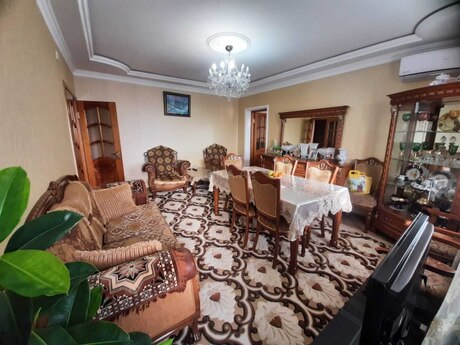 Elan №6440452 - Bakı, Koroğlu m., 3 otaqlı, 85 m², 8/9 mərtəbə