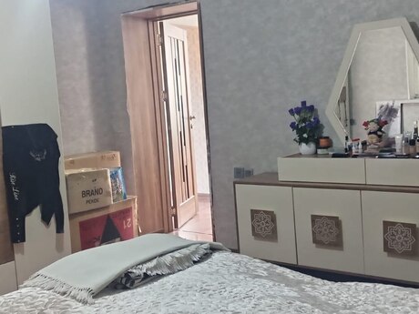 4 otaqlı həyət evi, 150 m², Binə: 65 000 ₼ 2