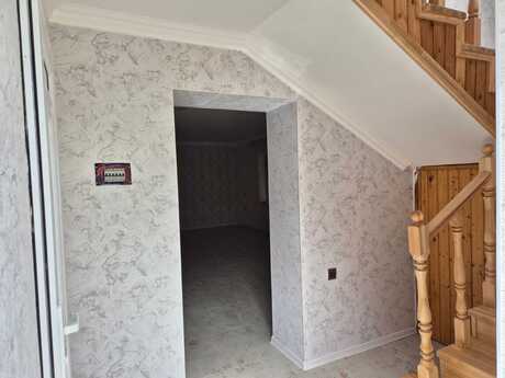 6 otaqlı həyət evi, 180 m², Zığ: 135 000 ₼ 3