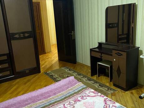 2-room apartment for rent, 91 m², 8 Noyabr: 800 ₼/mo 2
