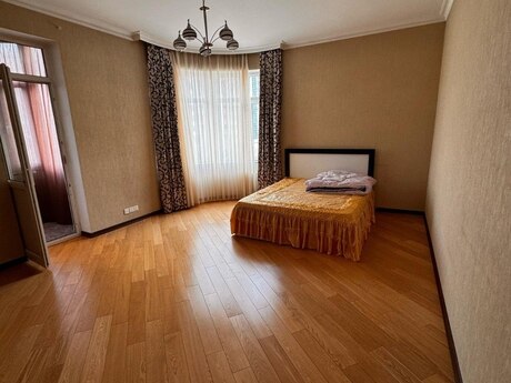 Kirayə 3 otaqlı mənzil, 140 m², Nəsimi: 1 200 ₼/ay 5