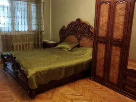 Объявление №6440562 - Баку, пос. Ени Ясамал, 3-комн., 82 м², 1/9 этаж