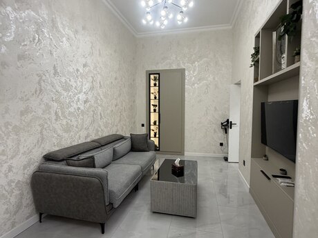 2-комнатная квартира, 40 м², Sahil: 175 000 ₼ 2