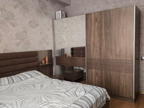 3-room new-build apartment for sale in Qara Qarayev, 110 m², 315 000 AZN, photo 5 / 12