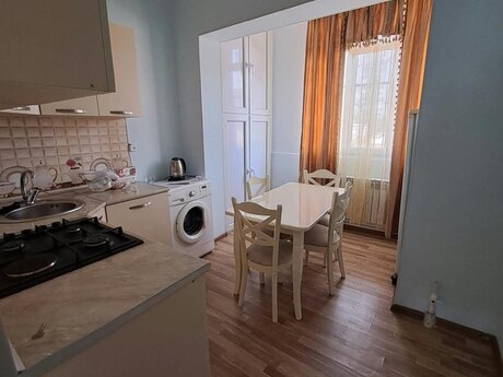 Kirayə 2 otaqlı mənzil, 65 m², Həzi Aslanov: 550 ₼/ay 3