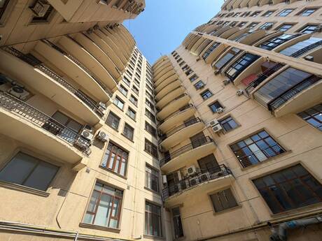 Elan №6440628 - Bakı, İçəri Şəhər m., 6 otaqlı, 230 m², 13/16 mərtəbə