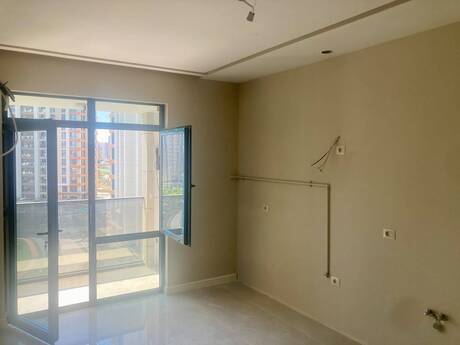 4-room apartment, 130 m², Bakmil: 454 000 ₼ 2