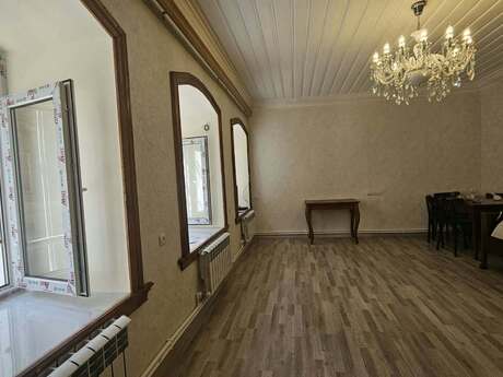 Аренда: 2-комнатная квартира, 55 м², İçəri Şəhər: 650 ₼/мес 3