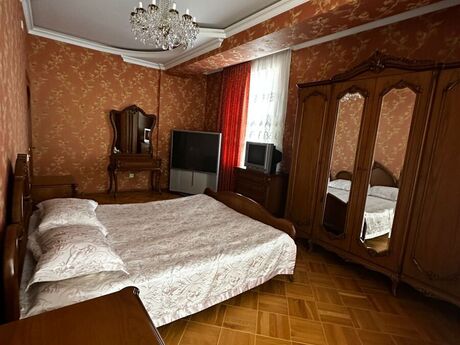 4-room apartment for rent, 175 m², 28 May: 1 000 ₼/mo 4