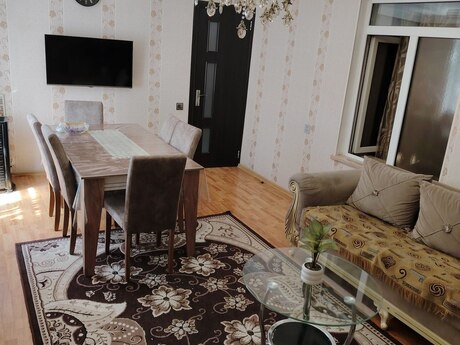 4 otaqlı həyət evi, 160 m², İnşaatçılar: 235 000 ₼ 2