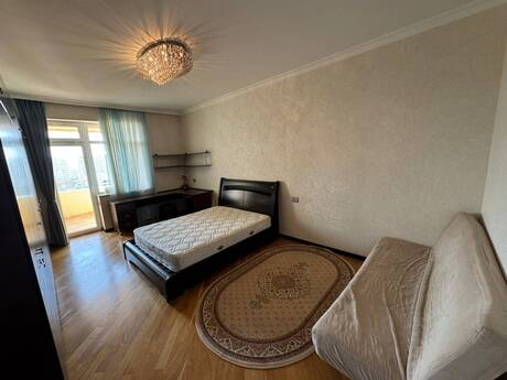 Kirayə 4 otaqlı mənzil, 190 m², Nəsimi: 1 600 ₼/ay 3