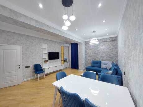 Elan №6440863 - Bakı, 28 May m., 2 otaqlı, 65 m², 8/17 mərtəbə