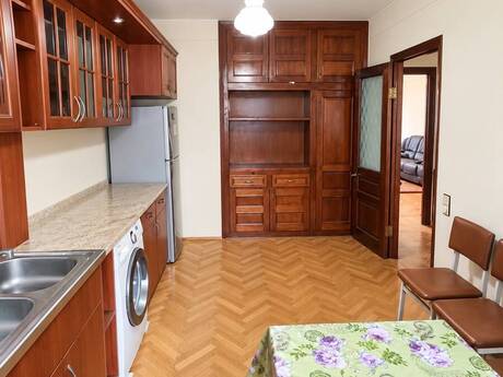 4 otaqlı mənzil, 115 m², Gənclik: 260 000 ₼ 2