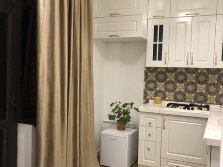 Elan №6440969 - Bakı, Nəsimi r., 2 otaqlı, 64 m², 15/18 mərtəbə