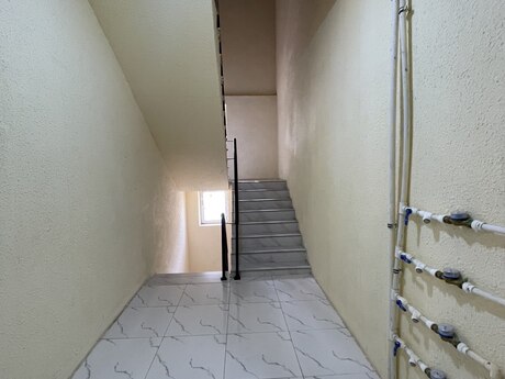 Bakıxanovda 2 otaqlı yeni tikili mənzil satılır, 72 m², 120 000 AZN, şəkil 2 / 12
