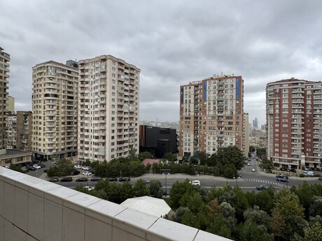 3 otaqlı mənzil, 85 m², Elmlər Akademiyası: 310 000 ₼ 2