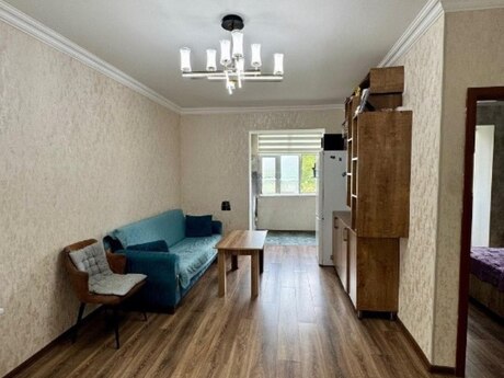 Объявление №6441048 - Баку, м. Элмляр Академиясы, 2-комн., 45 м², 5/5 этаж