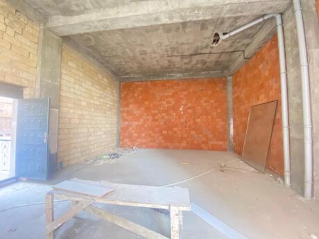 Аренда: 1-комнатная квартира, 66 м², Qara Qarayev: 2 500 ₼/мес 3