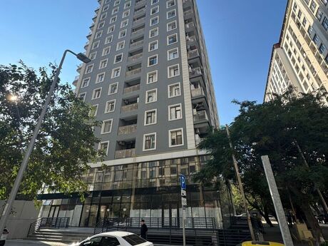 2 otaqlı mənzil, 62 m², 28 May: 170 000 ₼ 2