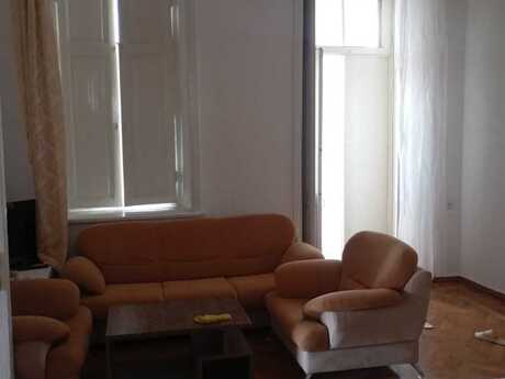 2-room apartment for rent, 70 m², Nizami: 750 ₼/mo 3