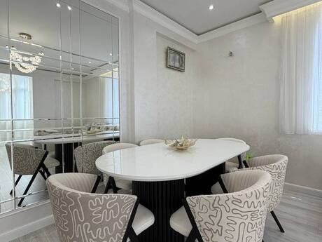 Elan №6441196 - Bakı, İnşaatçılar m., 3 otaqlı, 117 m², 4/17 mərtəbə