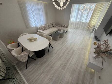 3 otaqlı mənzil, 117 m², İnşaatçılar: 305 000 ₼ 2