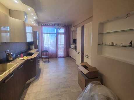 Kirayə 3 otaqlı mənzil, 180 m², 28 May: 2 000 ₼/ay 2