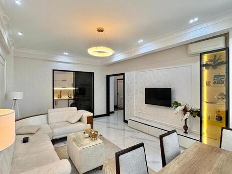 3 otaqlı mənzil, 93 m², Ağ şəhər: 345 000 ₼ 5