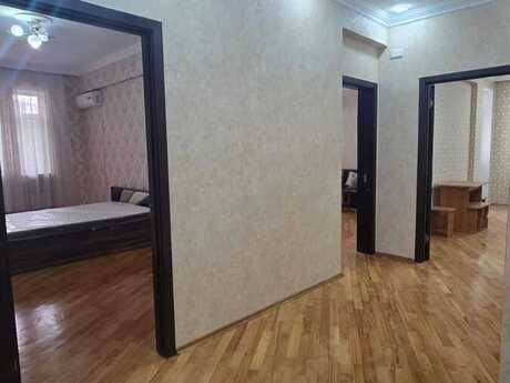 3 otaqlı mənzil, 140 m², 8 Noyabr: 325 000 ₼ 5