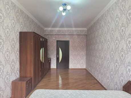 3 otaqlı mənzil, 140 m², 8 Noyabr: 325 000 ₼ 2