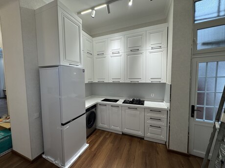 3-room apartment for rent, 100 m², Nizami: 1 199 ₼/mo 5