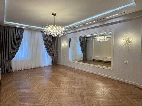 Elan №6441407 - Bakı, Elmlər Akademiyası m., 4 otaqlı, 180 m², 3/18 mərtəbə