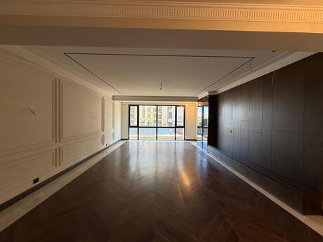 4-комнатная квартира, 225 м², İçəri Şəhər: 850 000 ₼ 2