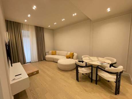 Kirayə 2 otaqlı mənzil, 65 m², Ağ şəhər: 2 200 ₼/ay 2