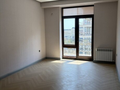 Elan №6441494 - Bakı, Xətai r., 4 otaqlı, 165 m²
